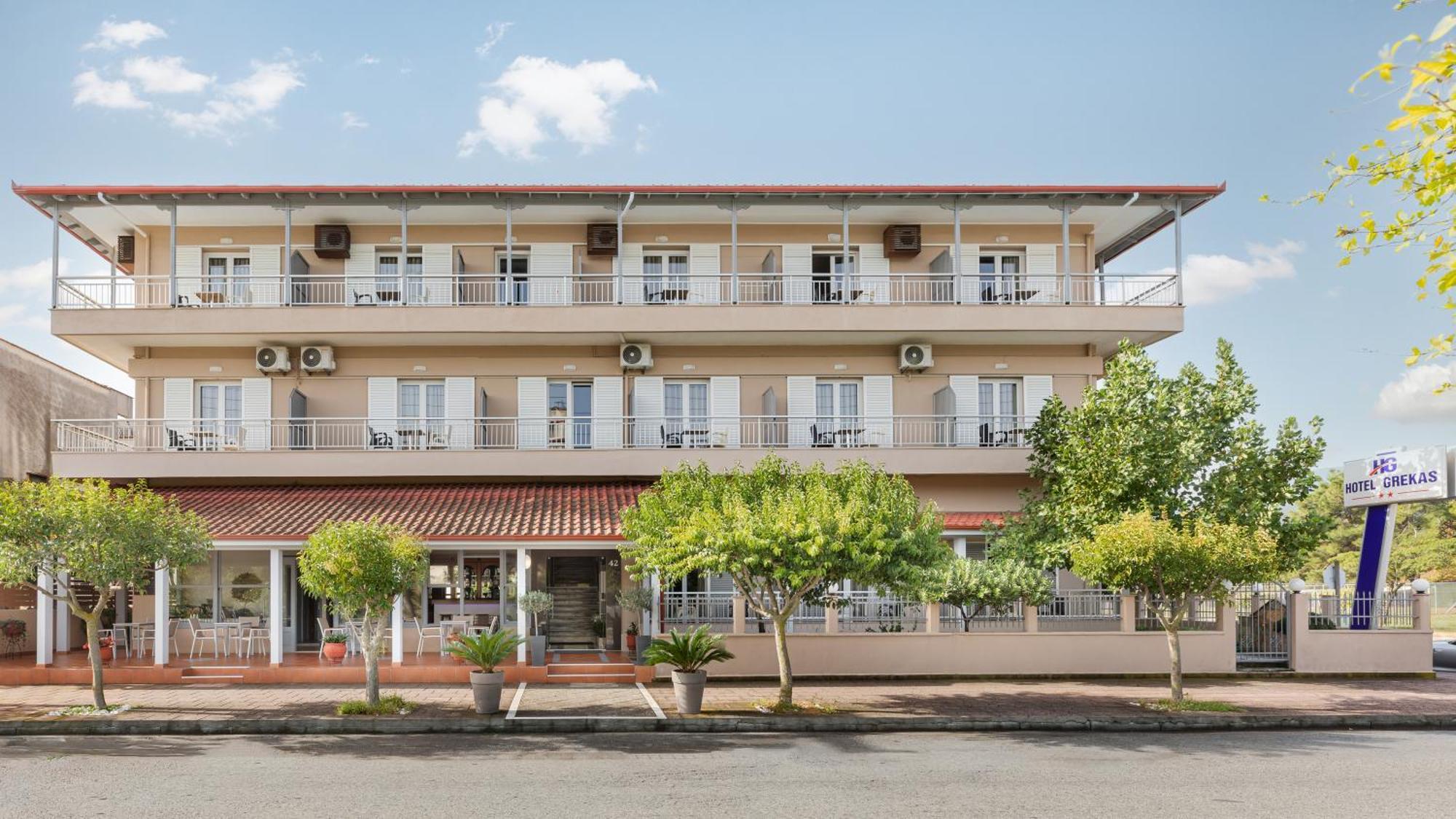 Hotel Grekas Neoi Poroi Exterior photo